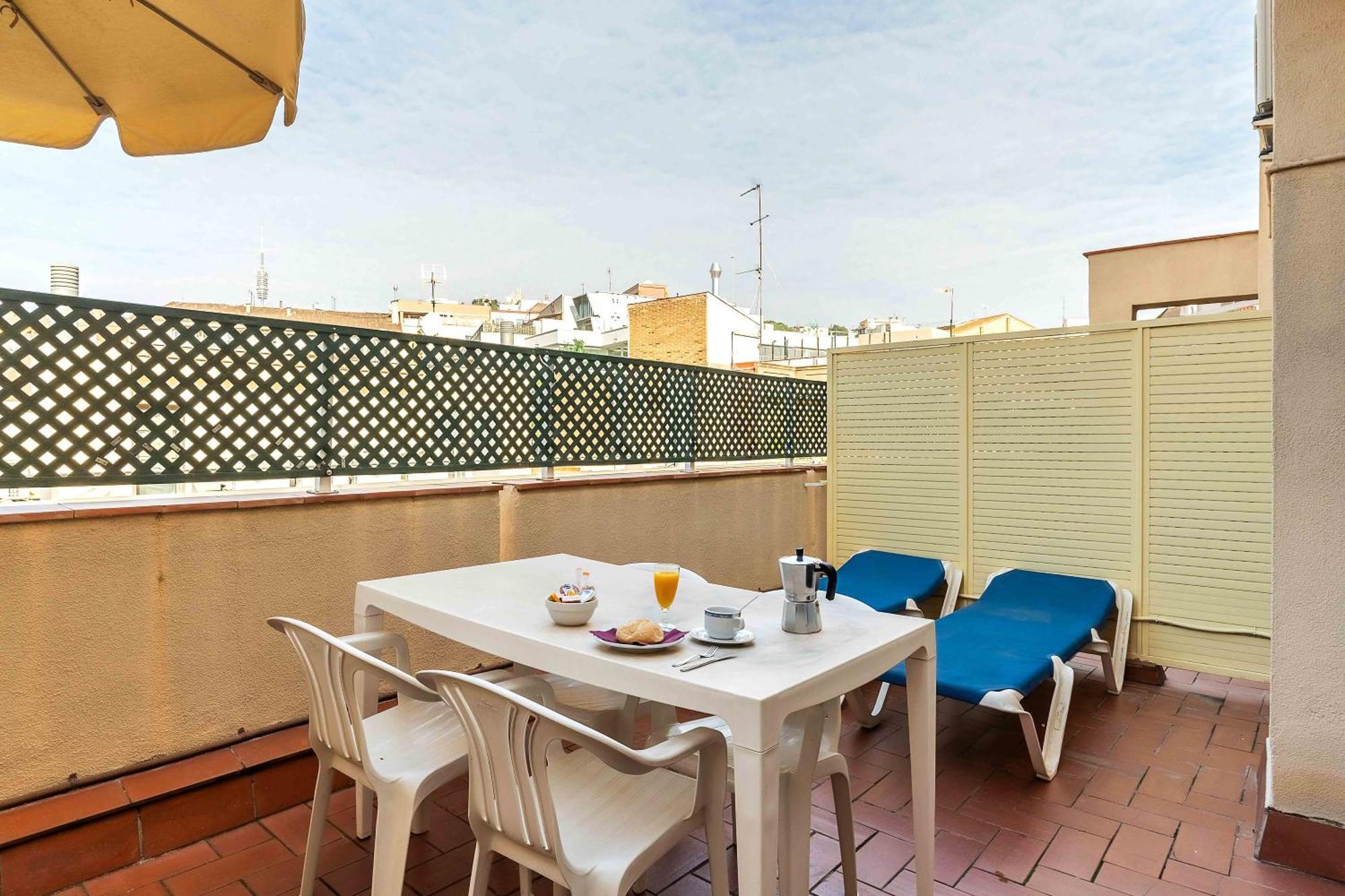 Bertrán Aparthotel